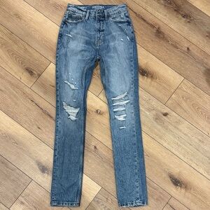 Arizona Distressed Blue Jeans highest rise drainpipe Jean size 2